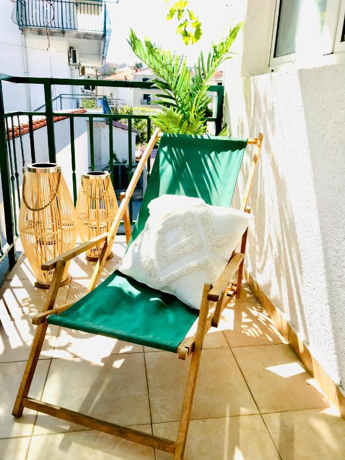 Apartmani-Okrug Gornji-Ciovo Trogir Buitenkant foto