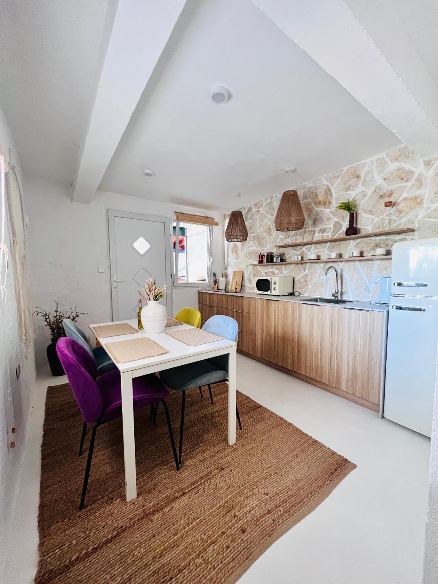 Apartmani-Okrug Gornji-Ciovo Trogir Buitenkant foto