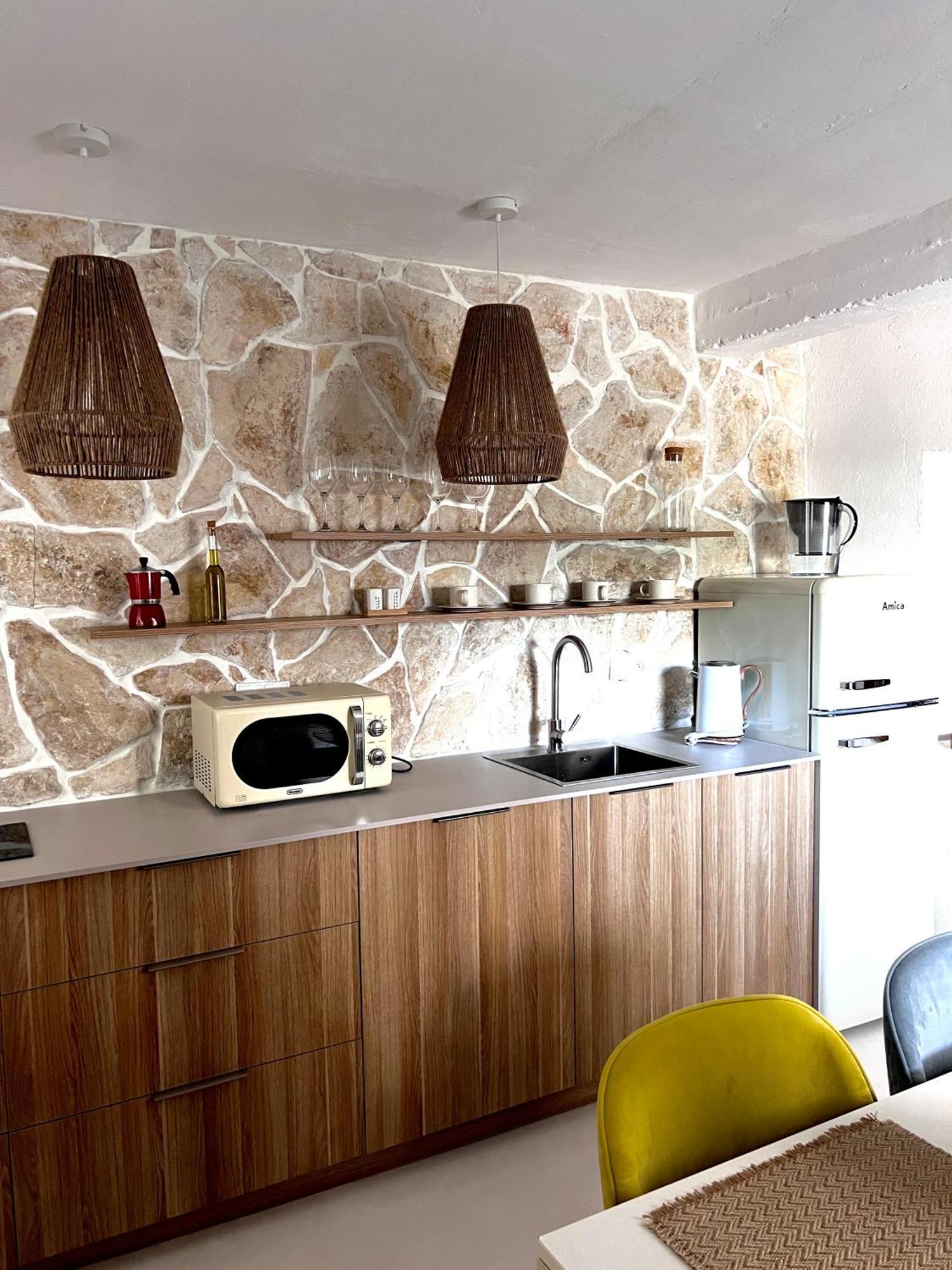 Apartmani-Okrug Gornji-Ciovo Trogir Buitenkant foto